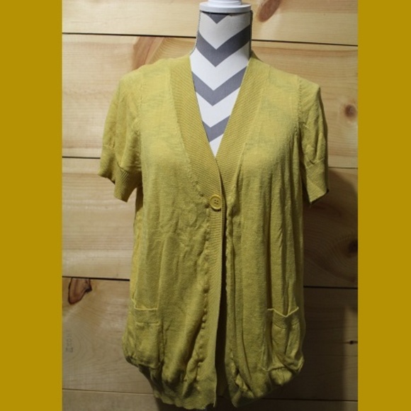 Only Necessities Sweaters - Only necessities cardigan (Y3)